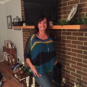 Meet your Posher, Loretta